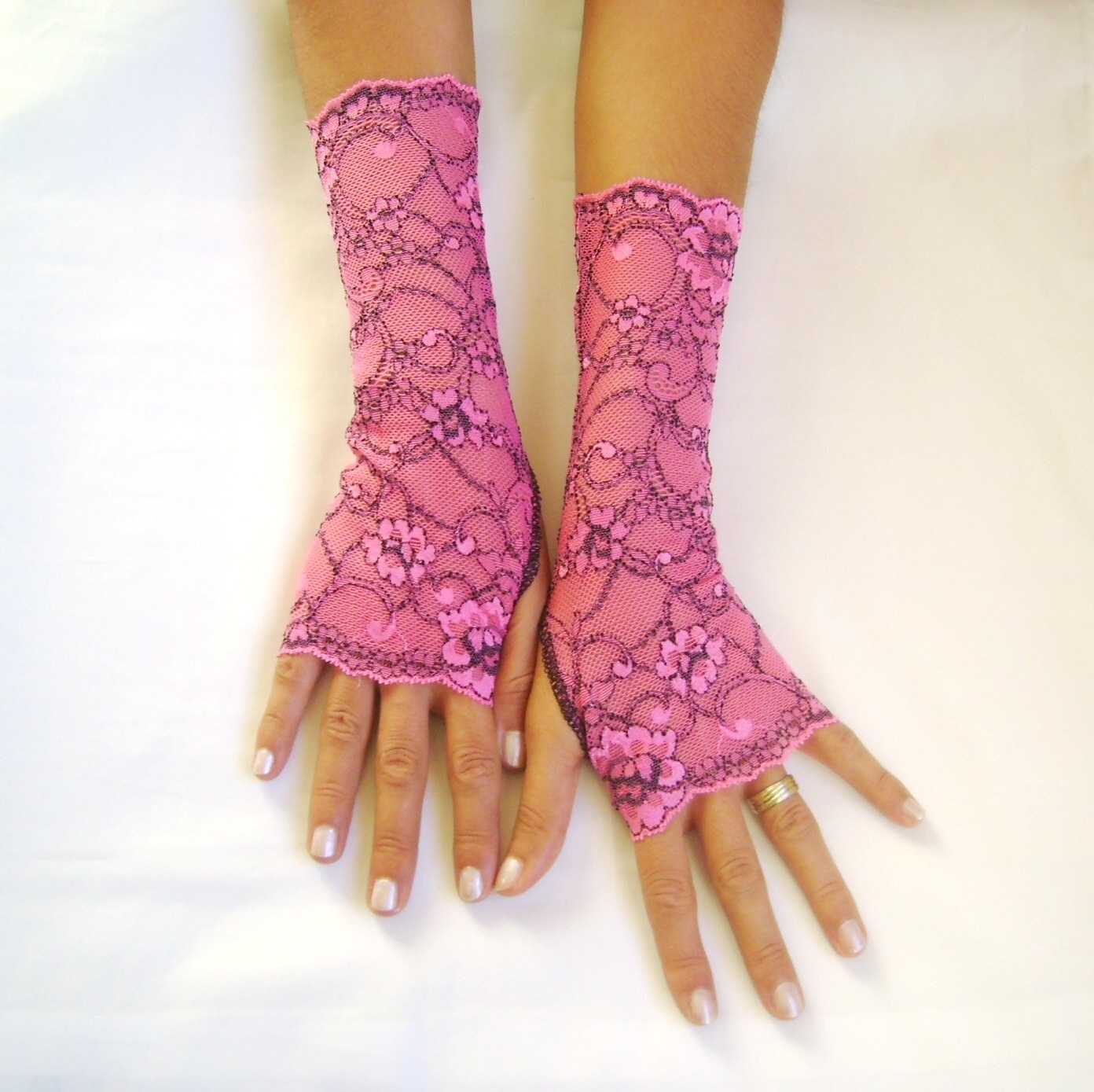 black dress pink gloves