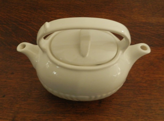 Hall Adjusto Double Spout Teapot Retro 1940s