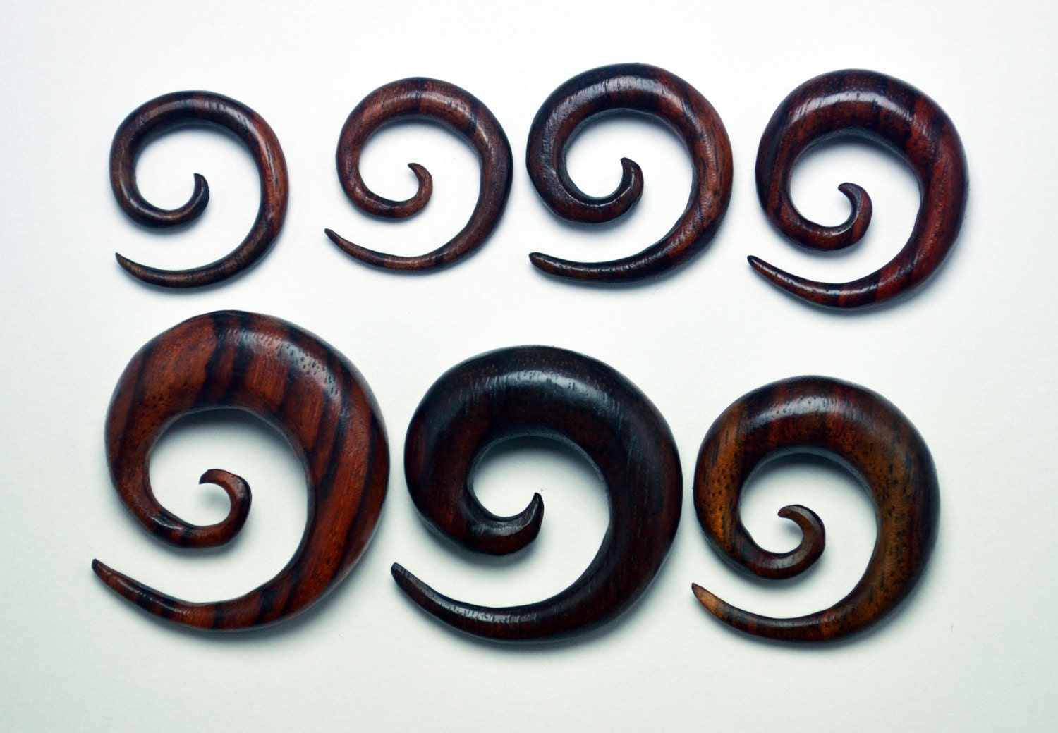 Pair of Sono Wood Spiral Hanger Plugs 6g 4mm by