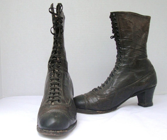 women's lace up victorian boots