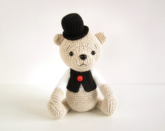 PATTERN: Teddy Bear in a Top Hat and Vest - Classic teddy ...