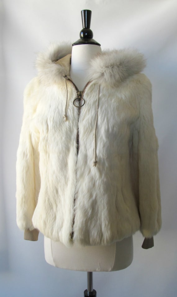 Vintage 1970s White Rabbit Fur Coat with Hood Size Small