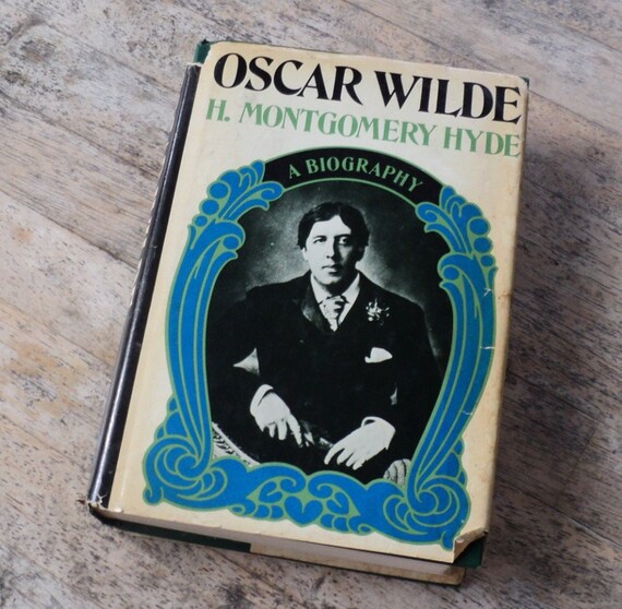 a biography of oscar wilde a writer Oscar wilde biography - oscar fingal o'flahertie wills wilde (october 16, 1854- november 30, 1900) was an anglo-irish playwright, novelist, poet, and short story writer. a biography of oscar wilde a writer Oscar wilde biography - oscar fingal o'flahertie wills wilde (october 16, 1854- november 30, 1900) was an anglo-irish playwright, novelist, poet, and short story writer.