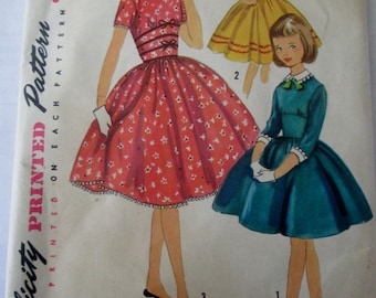 Simplicity 1737 Girls 50s Party Dress Sewing Pattern Size 8 Breast 26