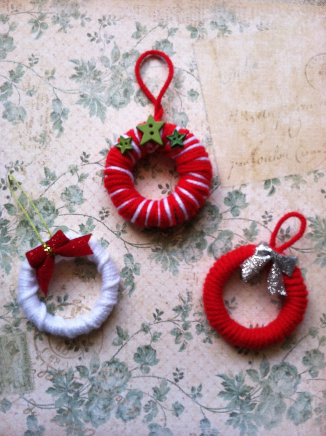 Mini Wreath Ornaments. Set of 3. Christmas Ornaments. Yarn