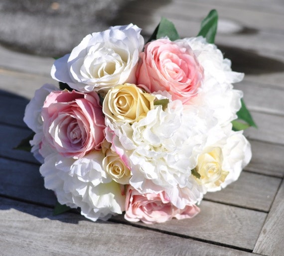 blumenstrauss rose hochzeit