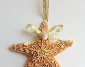 Starfish Wedding Favor or Christmas Ornament - with Gold Glitter