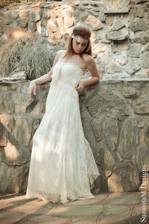 Lace Bohemian Wedding Dress Long Strappless Bridal Wedding Retro Gown ...