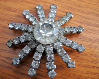 1950s Rhinestone Snowflake Brooch