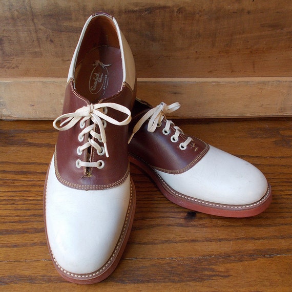 Vintage Ivy Trad 1950s Saddle Shoes in a Size 8 by by BriarVintage
