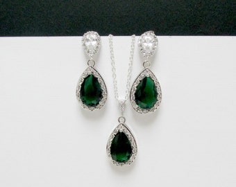 wedding emerald set , cz bridal emerald earrings , emerald bridal earrings , sterling emerald necklace , bridesmaids earrings , weddings