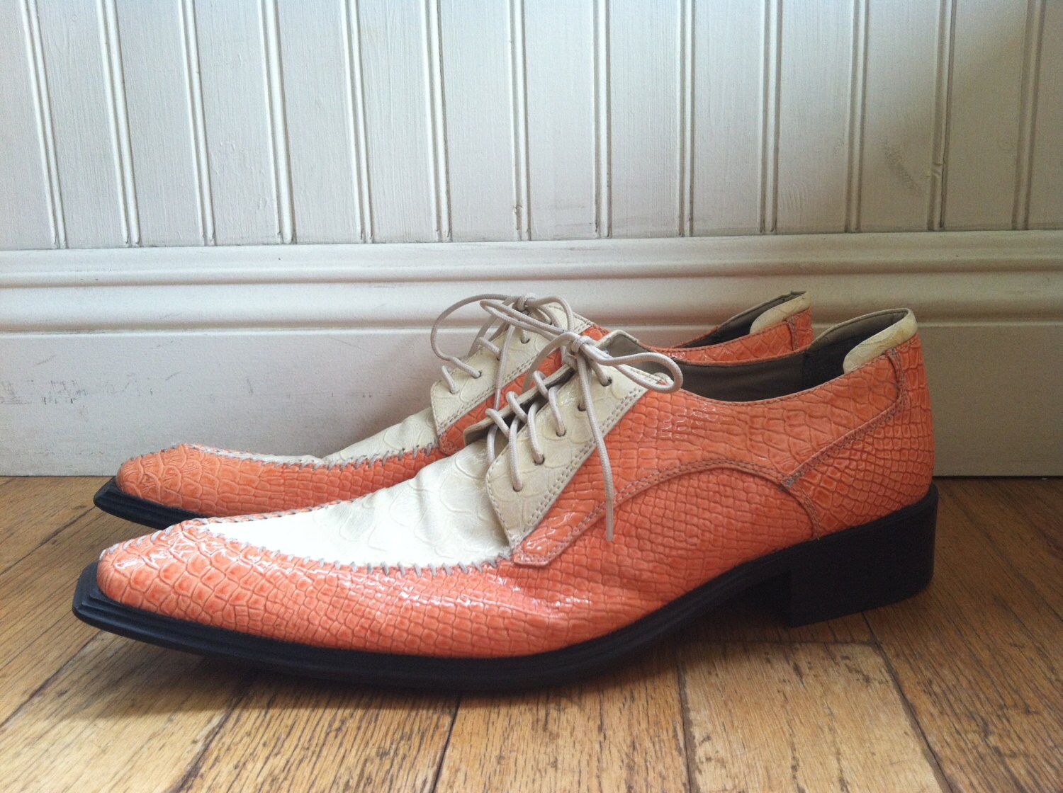 Vintage Miralto Faux Alligator Shoes Men Size 12 Pink White