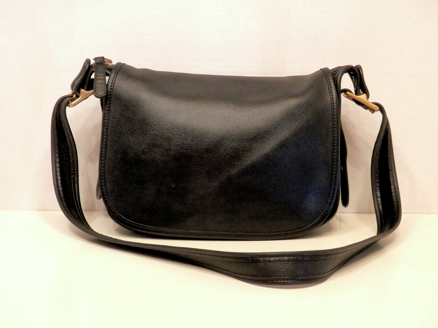Coach Saddle Bag // Large Black Leather Cross Body Bag