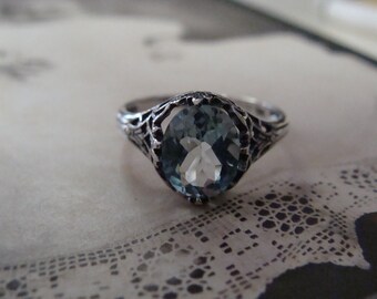 Charming Sterling Silver Sky Blue Topaz Ring Size 5.5 Art Deco design