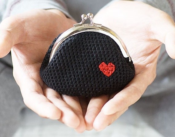 Crochet coin purse, Love My Heart in Black