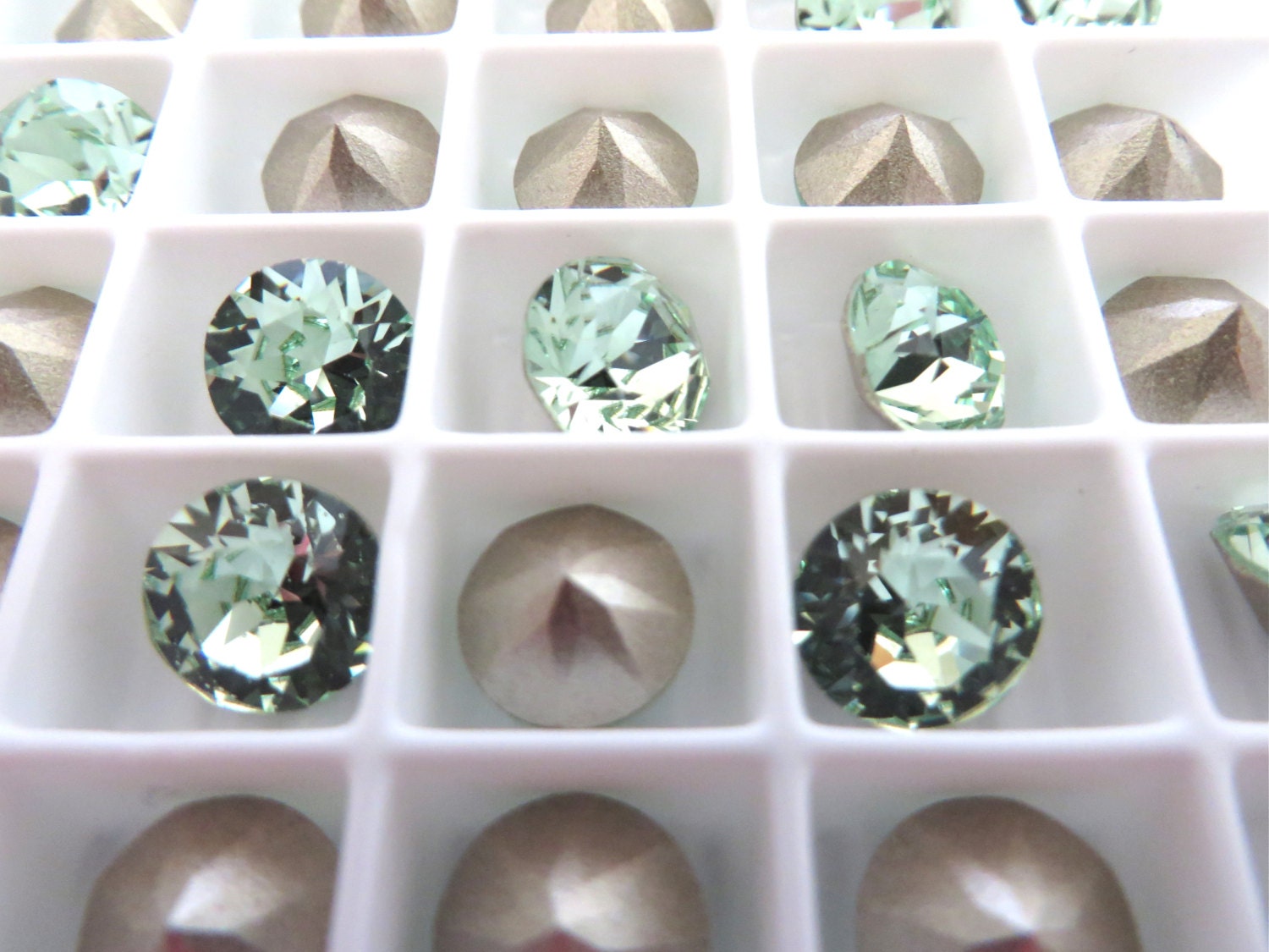 12 Chrysolite Foiled Swarovski Crystal Chaton Stone 1088 39ss