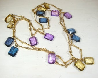 Beautiful Vintage Necklace, Jewelry, Cabochon Faux Gemstone, Purple, Yellow, Blue, Gold Tone Links (281-12)