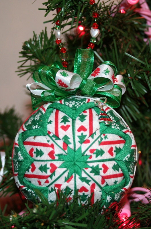 Quilted Ornaments Quilt Ball Ornaments Christmas Trees Snowflakes Red Green with Handmade Beaded Hanger and Charm