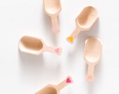 Hearts - 5 Wooden Mini-Scoops - Great For Serving Toppings Il_170x135
