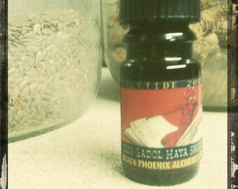 Nes Gadol Haya Sham  - 5ml - Black Phoenix Alchemy Lab Vintage