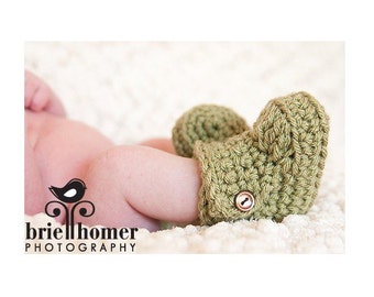 CHRISTMAS IN JULY Sale! Baby Booties, Baby Boots, Baby Ugg Boots, Crochet Baby Booties
