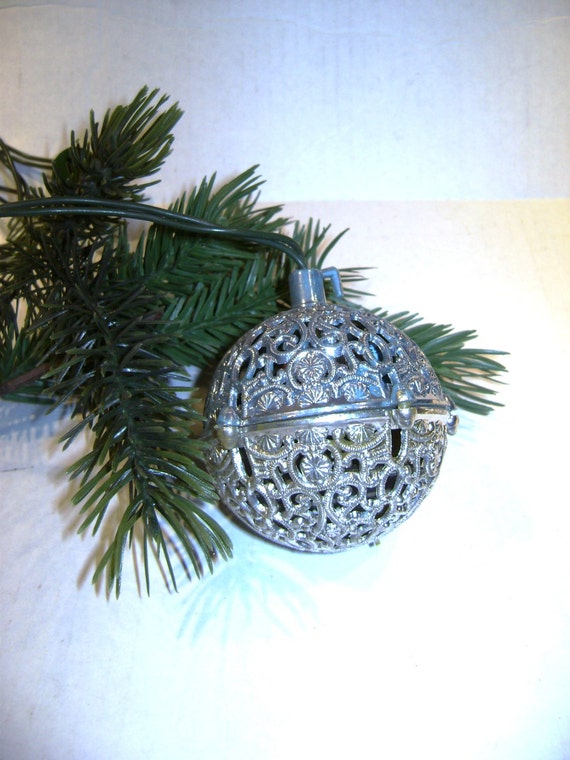 vintage chirping bird song ornament electronic nature sound vintage chirping bird song ornament electronic nature sound