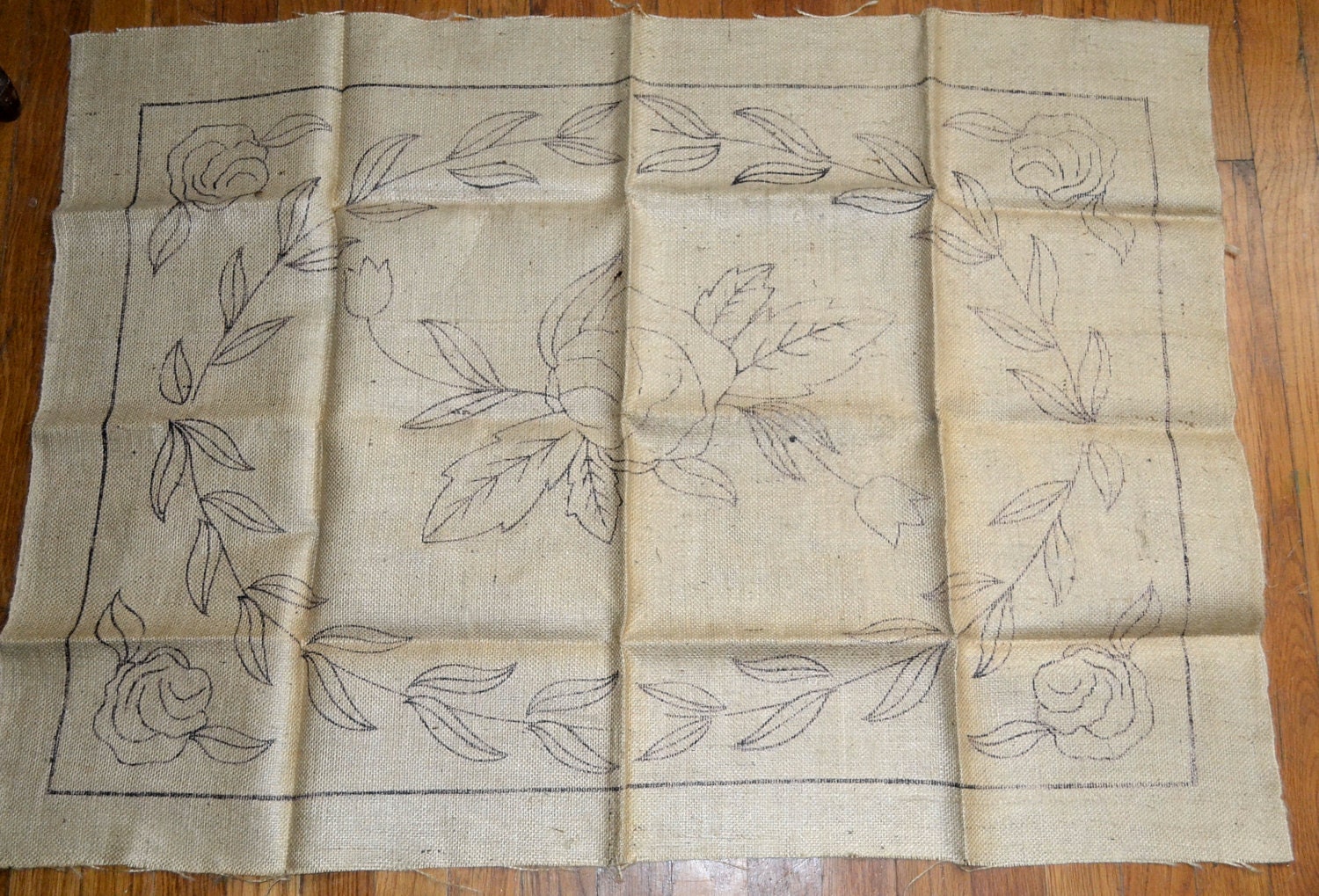 Rug Hooking Pattern on Burlap Roses and Tulips by honeybeepollen