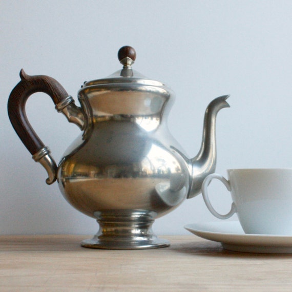 Vintage Pewter Teapot by Daalderop Royal Holland with Wood