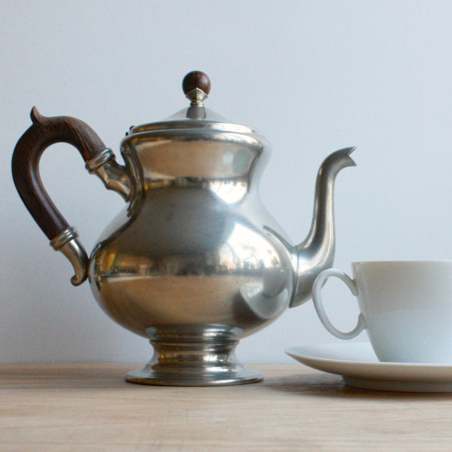 Vintage Pewter Teapot by Daalderop Royal Holland with Wood