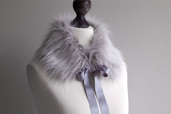 SALE 10% OFF Light grey faux fur collar. Winter neck warmer.