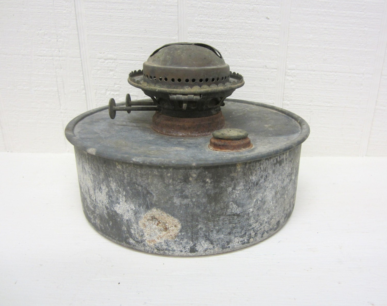 Vintage Kerosene Heat Lamp for Chicken Brooder Bouble Burner
