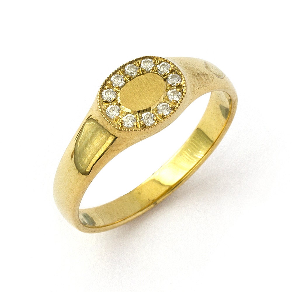 Diamonds Set Oval Wedding Ring in Yellow Gold