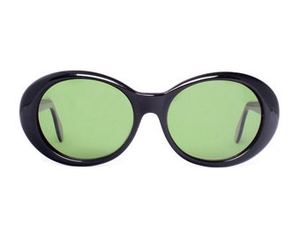 oval black vintage sunglasses - round sunglasses for women - 80s new deadstock sun glasses - black frame with green lenses