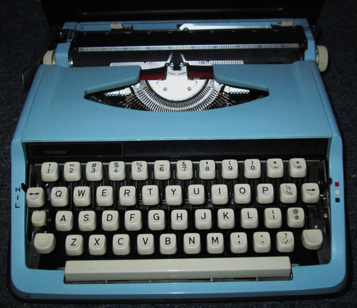 Vintage Typewriter. 1970's Sears Typewriter. Vintage