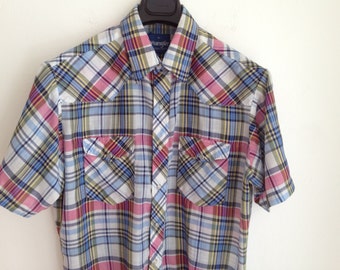 WRANGLER Plaid Western Shirt / Pearlized Snap Hipster Shirt / Size Medium or Large