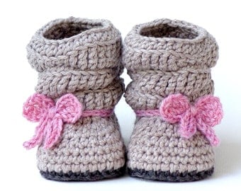 Crochet Pattern # 217 Baby Slouch Boot - Mia Boot - Instant Download - PDF - Slouchy kc550
