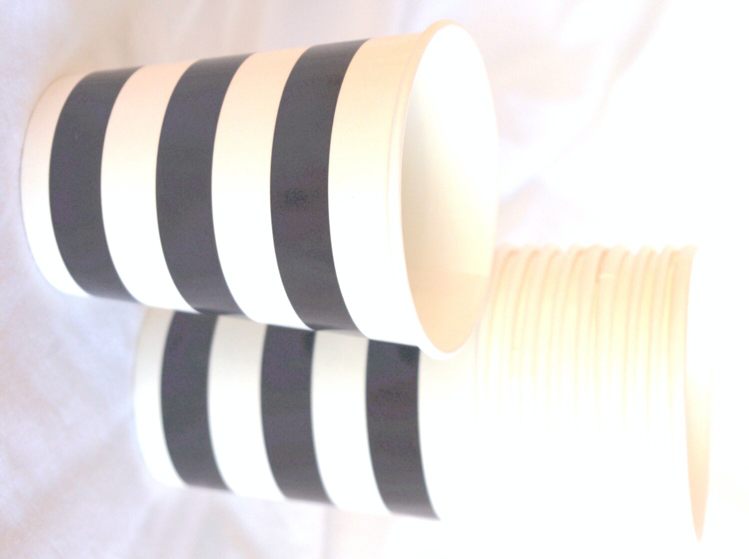 PaRTy CuPs BlaCK and White stripehorizontalwith free DIY