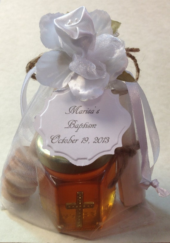 35 First Holy Communion Favors For Girls and Boys