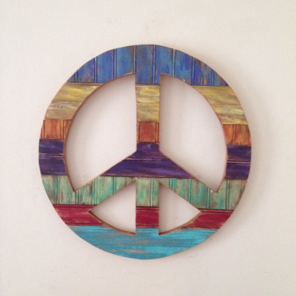 Rustic Home Decor Peace Sign