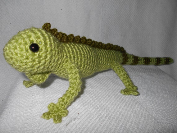 Items similar to Green Iguana-Crochet PlanetJune- Lizard- Reptile- Cute ...