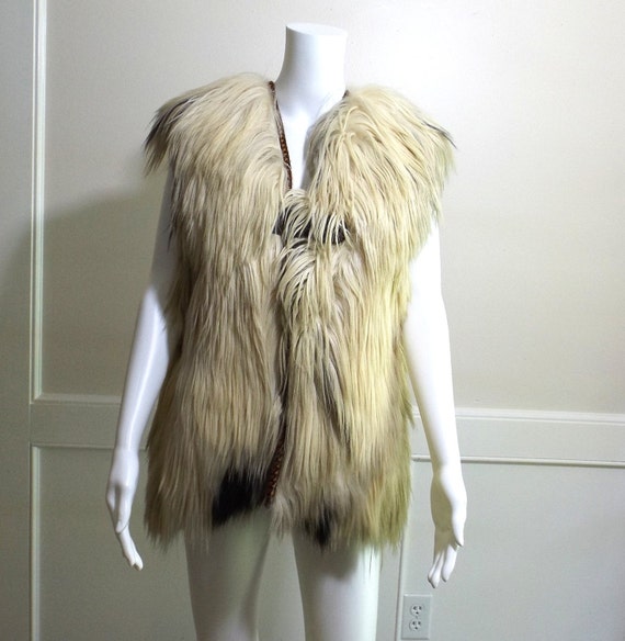 Llama And Yak Fur Coats Uae Saudi Arabia Qatar Bahrain Oman