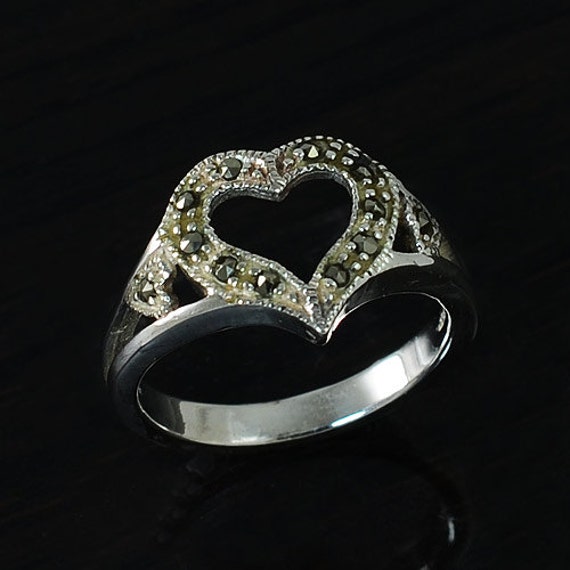 Marcasite Ring 925 Sterling Silver Marcasite Ring by handplayart