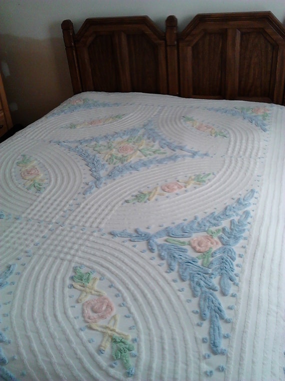 Vintage Chenille Bedspread cotton bedspread shabby cottage