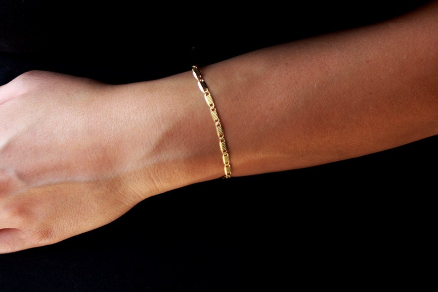 Delicate gold bracelet 24k gold beacelet dainty gold