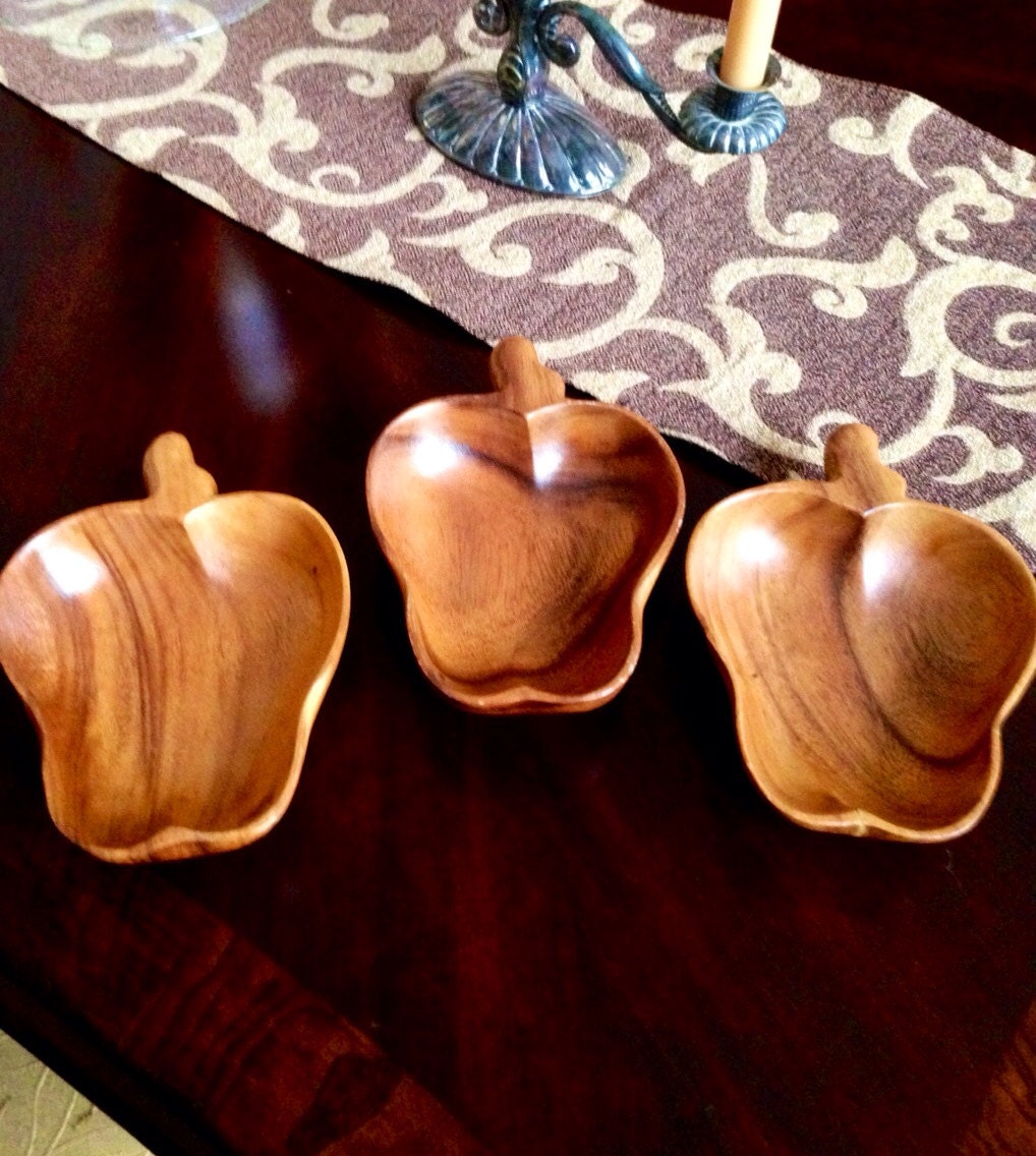 Set of 3 Vintage Carved Wooden Apple Bowls Haute Juice