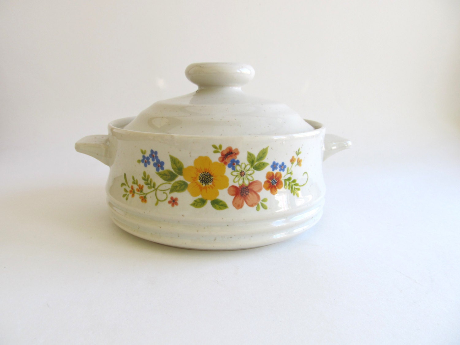 Sweet Flowers Bake Serve 'N Store Stoneware by FromSomeonesAttic