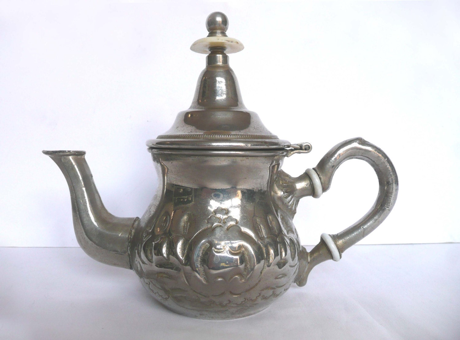 Middle Eastern tea pot vintage Moroccan tea pot Middle