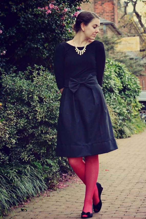 Black Bow A-Line Knee-Length Skirt