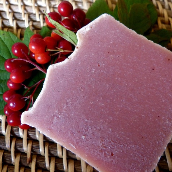 Cranberry Soap, Cranberry Spice Soap, Vegan Soap, Homemade Cranberry Tea Soap