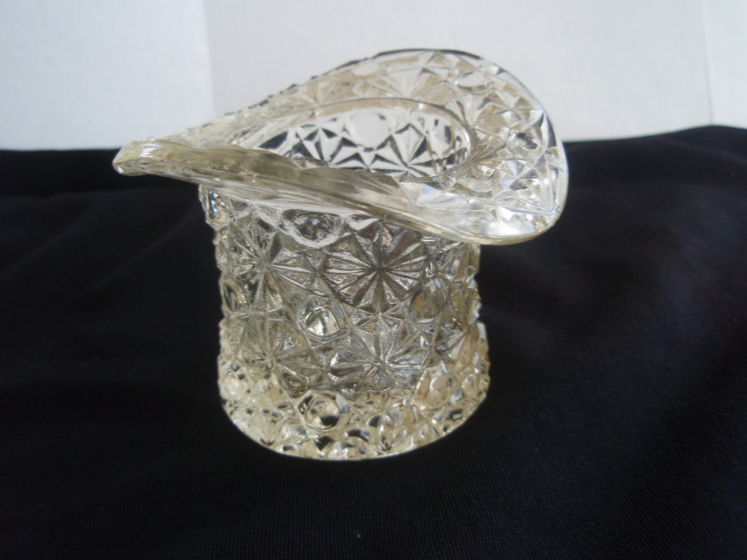Vintage Cut Glass Top Hat Dish Trinket dishring holdervase